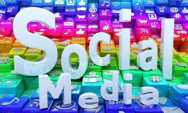 社交媒体